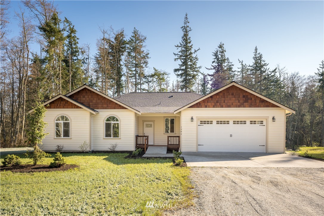 1386 Midcrest Road Camano Island, WA 98282 - Photo 38 of 39 Gallery Image 38