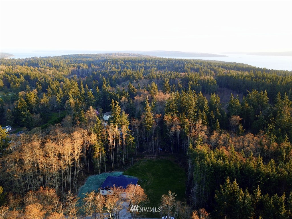 1386 Midcrest Road Camano Island, WA 98282 - Photo 39 of 39 Gallery Image 39