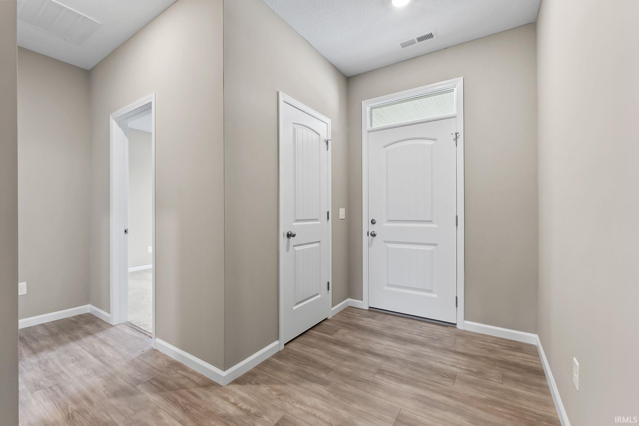5294 Orinoco Run Fort Wayne, IN 46818 - Photo 11 of 28 Gallery Image 11