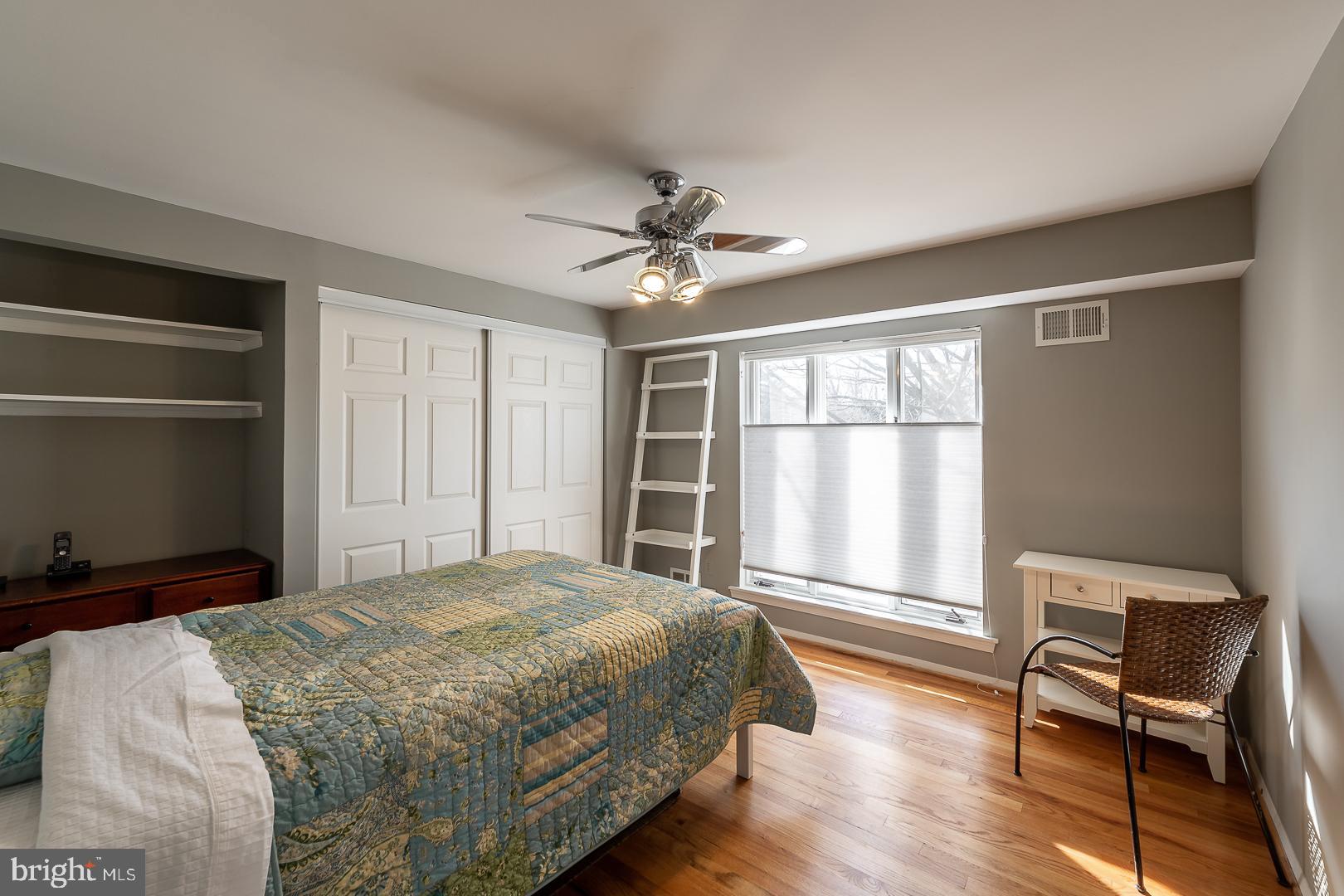 10813 Gainsborough Road Potomac, MD 20854 - Photo 34 of 41 2nd bedroom