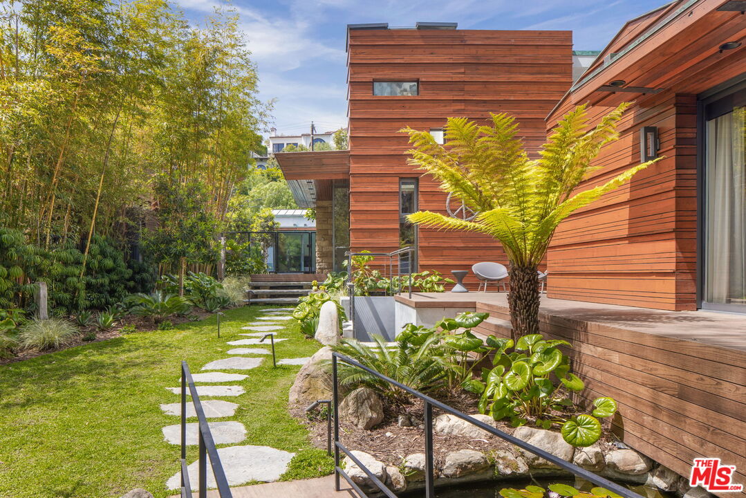 345 West Channel Road Santa Monica, CA 90402 - Photo 27 of 35 a view of a yard with plants