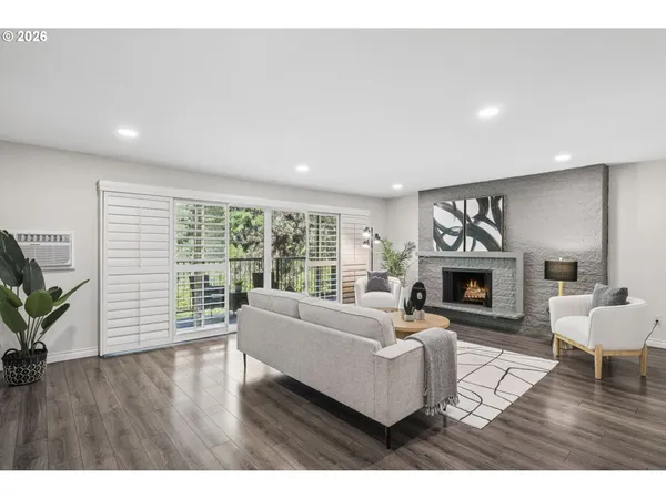 $375,000 | 16250 Pacific Highway, Unit 73, Lake Oswego, OR 97034