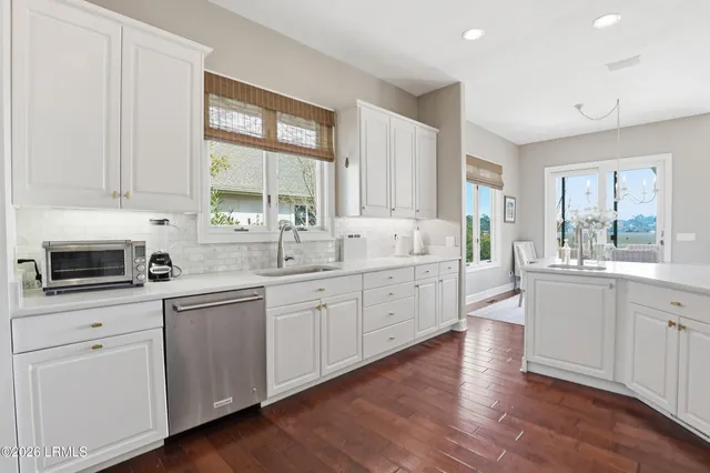 $1,895,000 | 14 Bayley Point Lane, Hilton Head Island, SC 29926