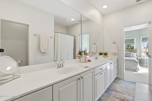 $1,895,000 | 14 Bayley Point Lane, Hilton Head Island, SC 29926