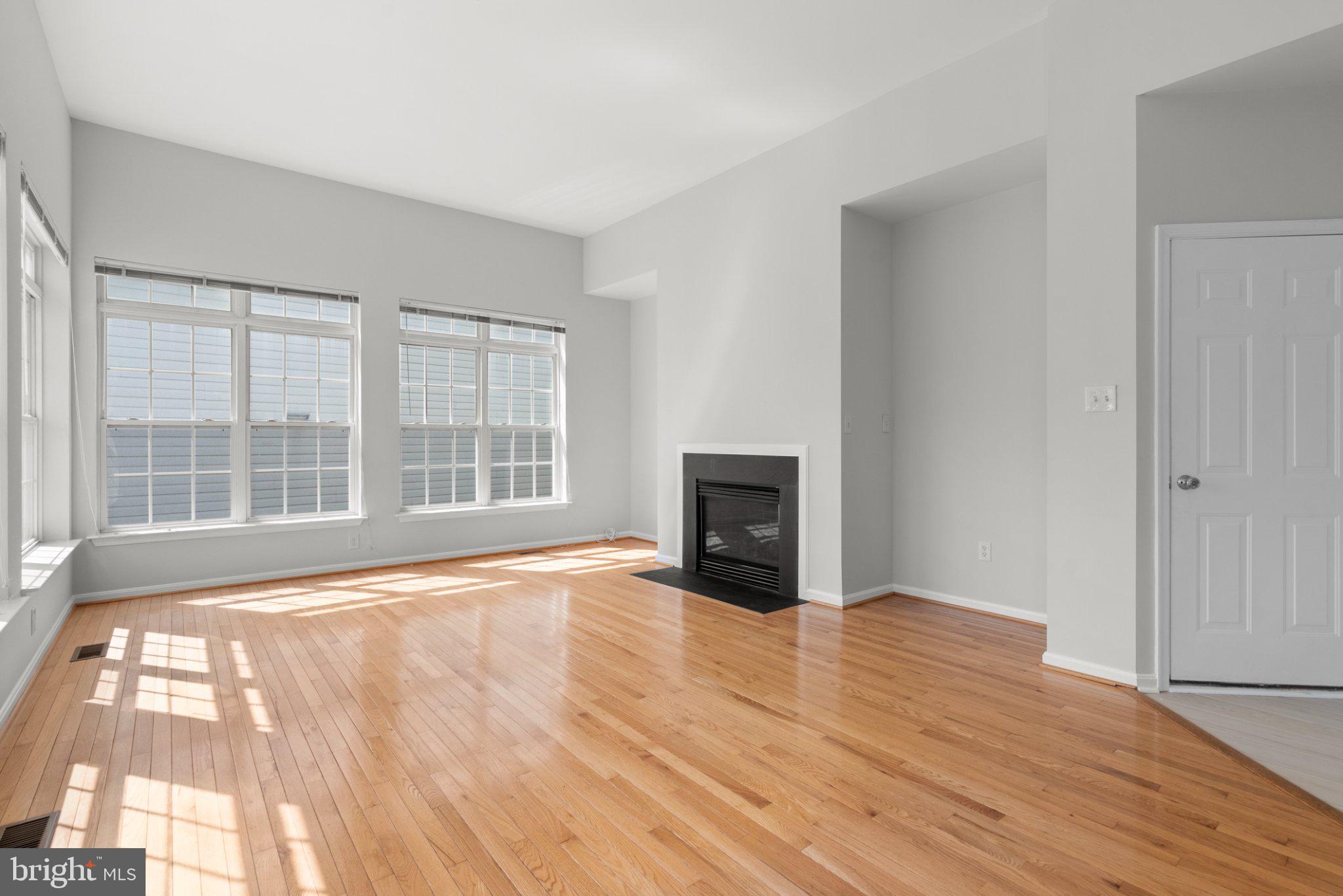 18015 Coachmans Road Germantown, MD 20874 - Photo 13 of 59 Gallery Image 13