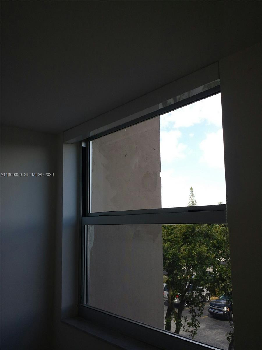 9441 Southwest 4th Street, Unit 302 Miami, FL 33174 - Photo 10 of 24