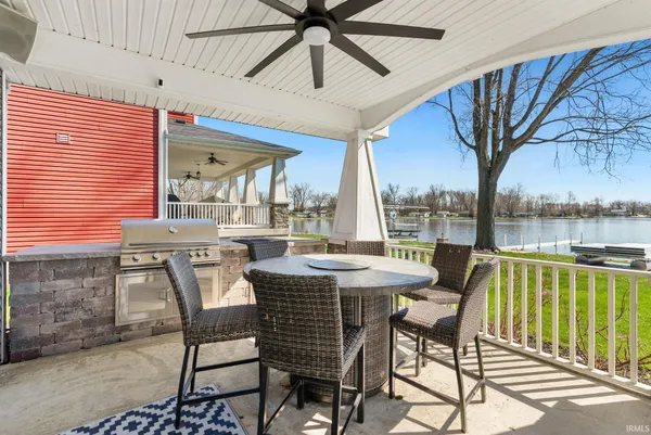 $750,000 | 4237 West 500 South, Albion, IN 46701