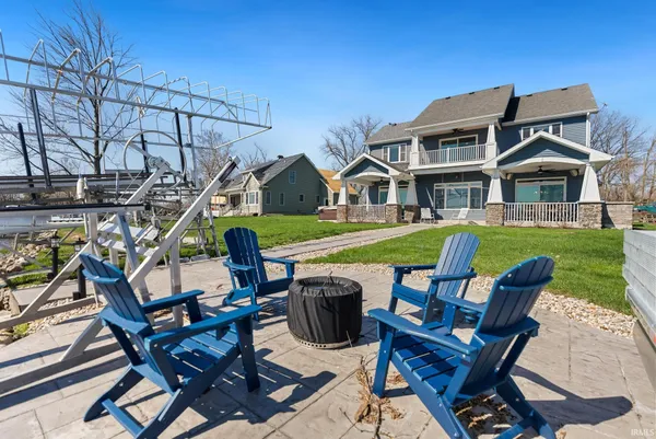$750,000 | 4237 West 500 South, Albion, IN 46701