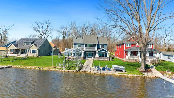 $750,000 | 4237 West 500 South, Albion, IN 46701