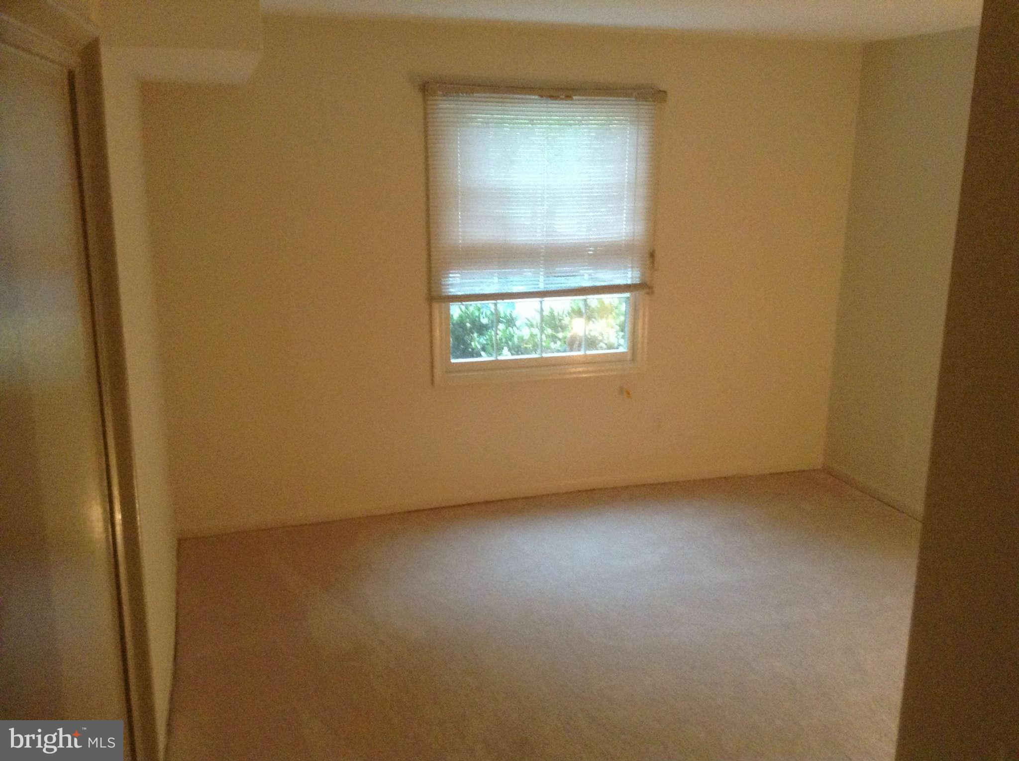 5903 Kingsford Road, Unit 374 Springfield, VA 22152 - Photo 5 of 13 Bedroom