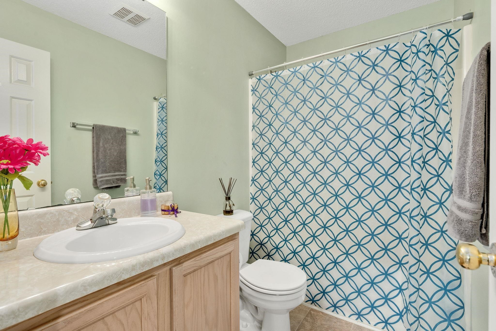 4428 Pottery Lane Raleigh, NC 27616 - Photo 22 of 29 main bath