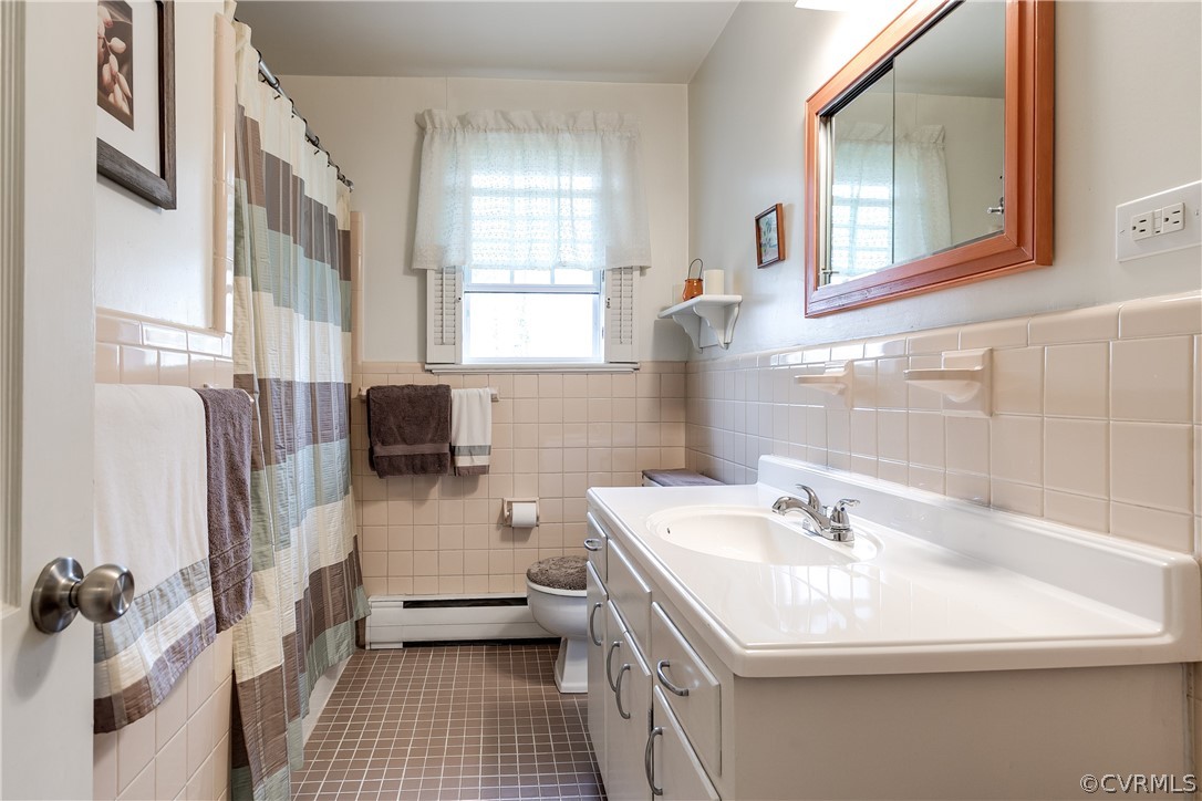 8228 Barningham Road Richmond, VA 23235 - Photo 12 of 27 Gallery Image 12