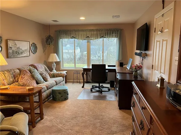 $395,000 | 9504 Sundance Drive, Bridgeville, PA 15017
