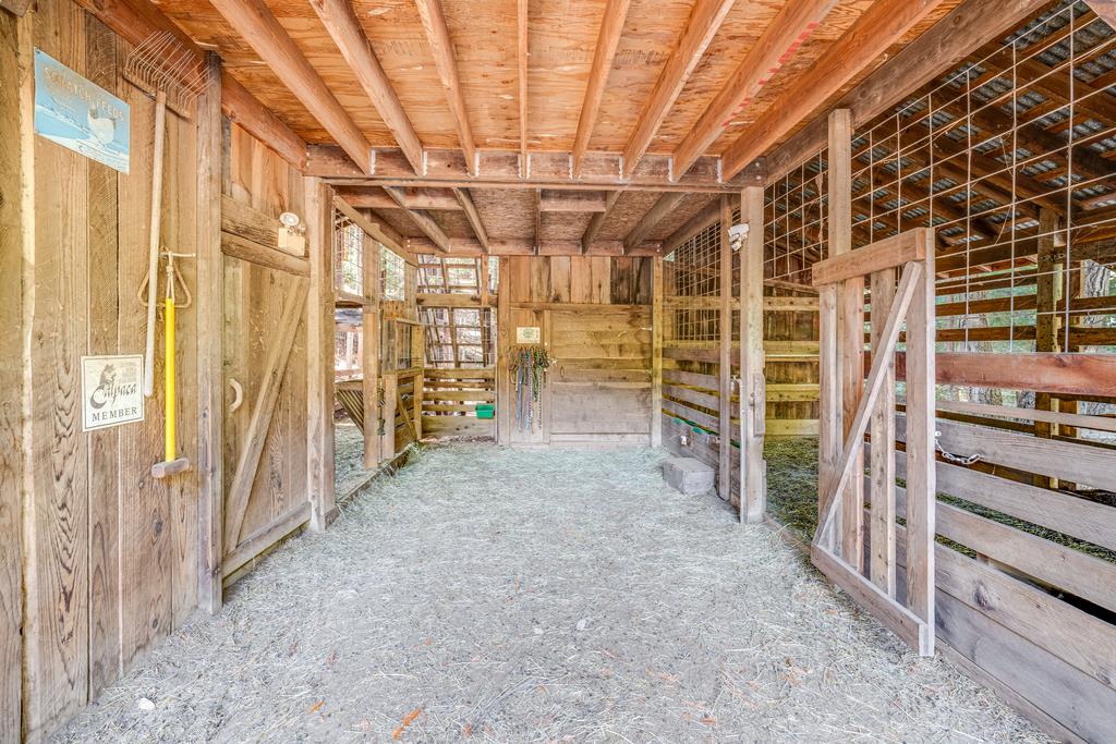 215 Vaca Del Sol Corralitos, CA 95076 - Photo 38 of 65