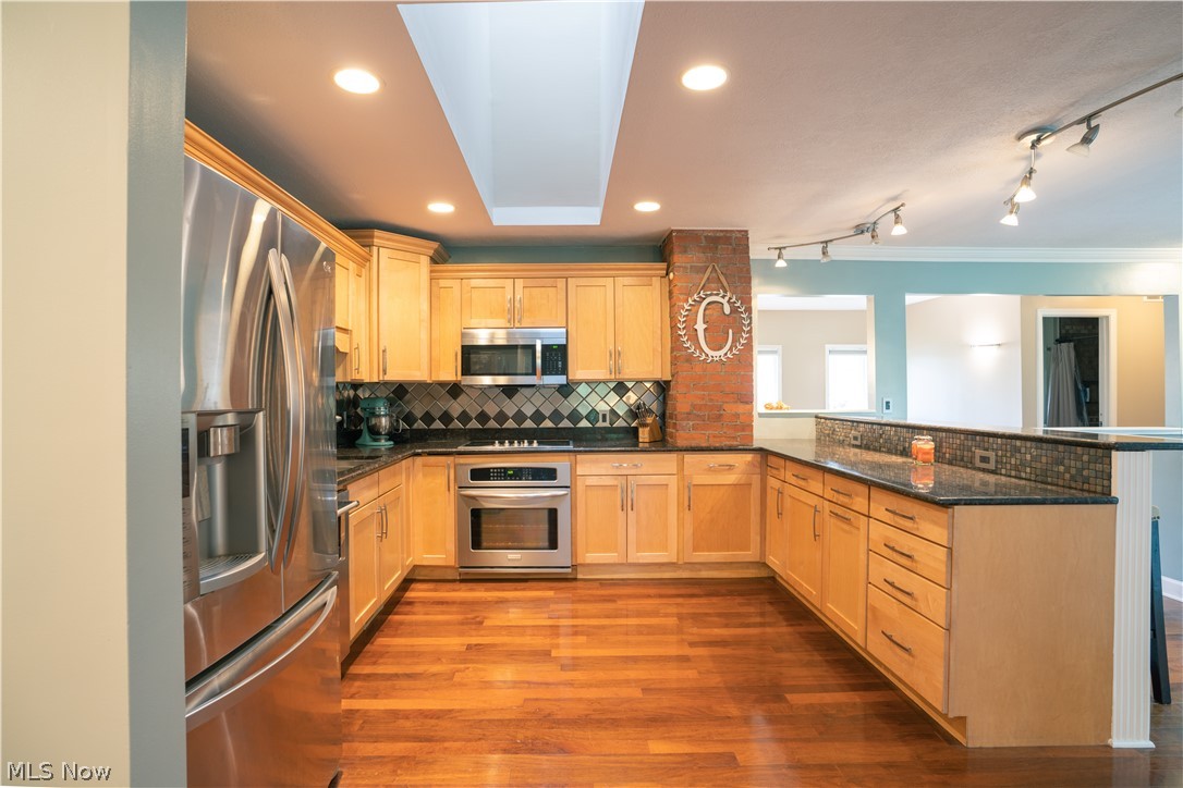 38410 Rogers Road Willoughby, OH 44094 - Photo 17 of 31 Gallery Image 17