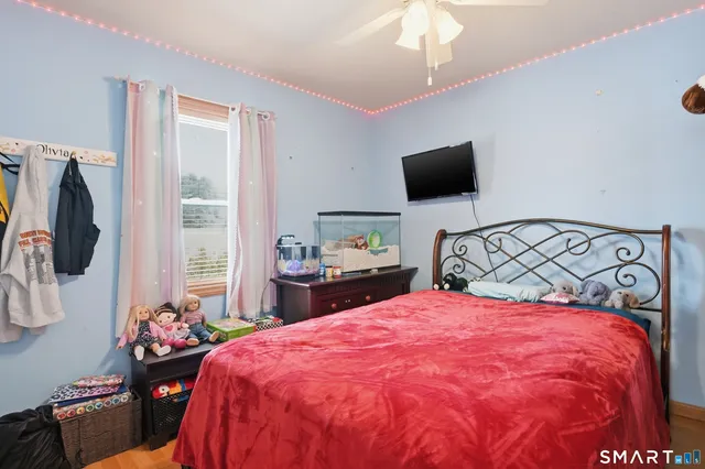 $299,900 | 23 East Hill Street, Plymouth, CT 06786