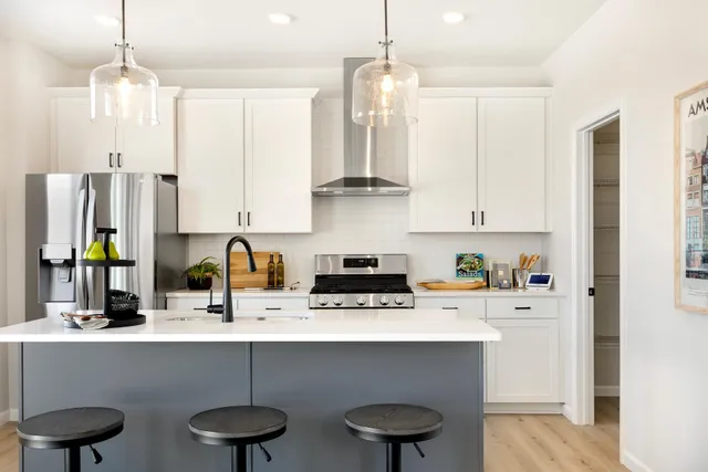 $499,950 | 9615 46th Street Northeast, St. Michael, MN 55376