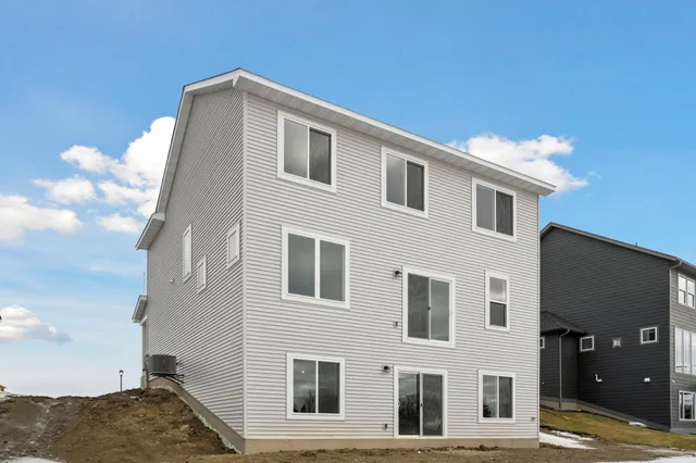 $499,950 | 9615 46th Street Northeast, St. Michael, MN 55376