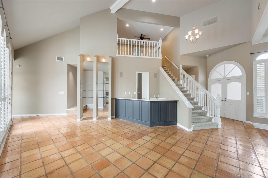 1201 Findlay Drive Arlington, TX 76012 - Photo 10 of 35 a view of entryway with a front door