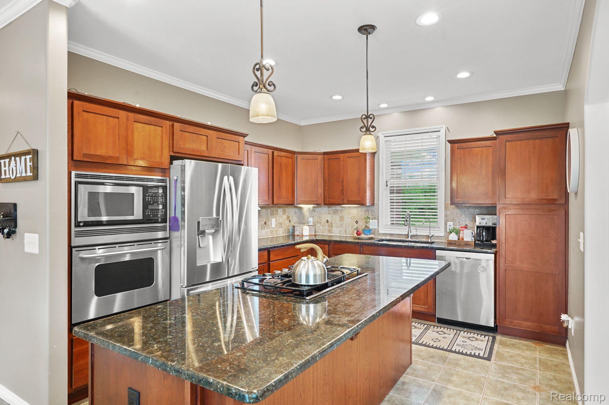 78007 Angling Road Richmond, MI 48062 - Photo 13 of 46 Matching Stainless Steel Appliances