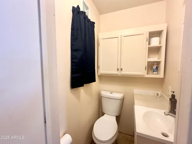 $145,900 | 117 Kaolin Drive, Unit 117, Apache Junction, AZ 85119