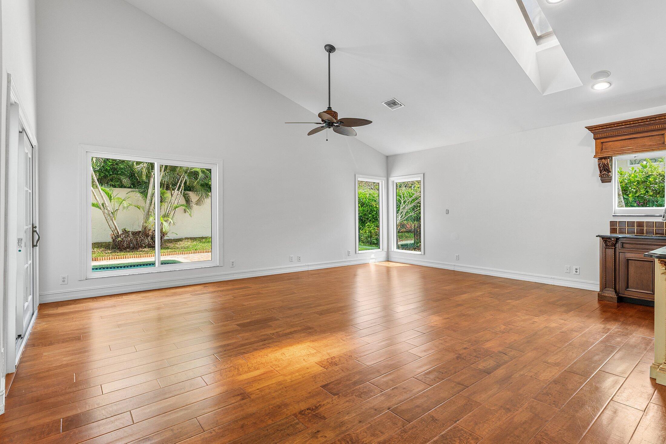 2599 Northwest 49th Street Boca Raton, FL 33434 - Photo 20 of 40 020-2599Northwest49thStreet-BocaRaton-FL