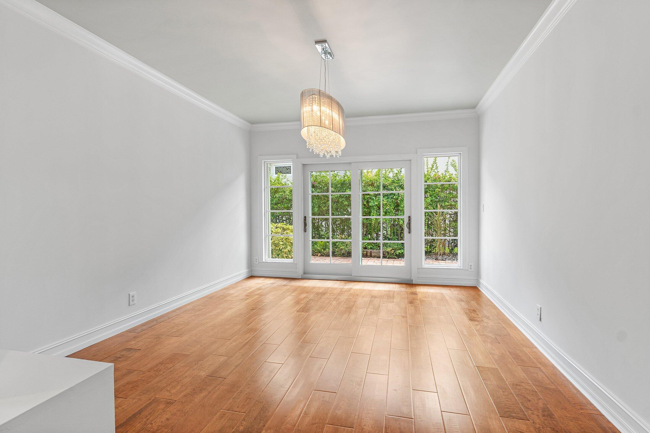 2599 Northwest 49th Street Boca Raton, FL 33434 - Photo 9 of 40 009-2599Northwest49thStreet-BocaRaton-FL