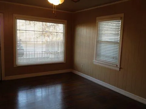 $1,050 | 1713 23rd Street, Lubbock, TX 79411