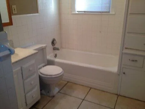 $1,050 | 1713 23rd Street, Lubbock, TX 79411