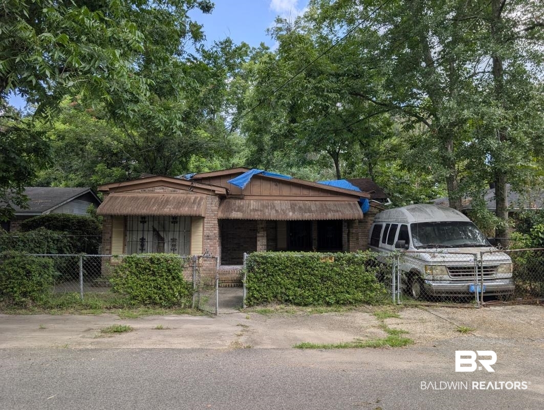 1722 McCants Avenue Mobile, AL 36610 - Photo 1 of 6 Image quality insufficient for description