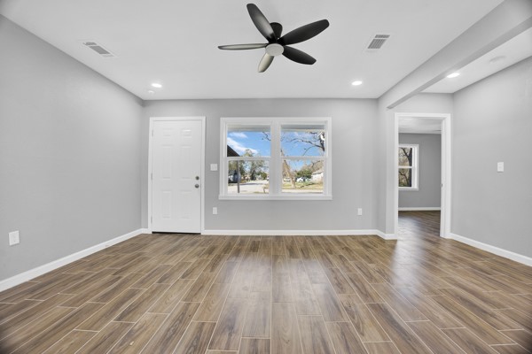 3934 Alice Street Houston, TX 77021 - Photo 3 of 16 Entry