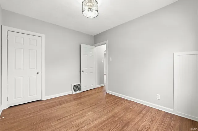 $139,900 | 225 West Darrow Avenue, Fort Wayne, IN 46807