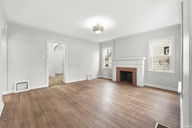 $139,900 | 225 West Darrow Avenue, Fort Wayne, IN 46807