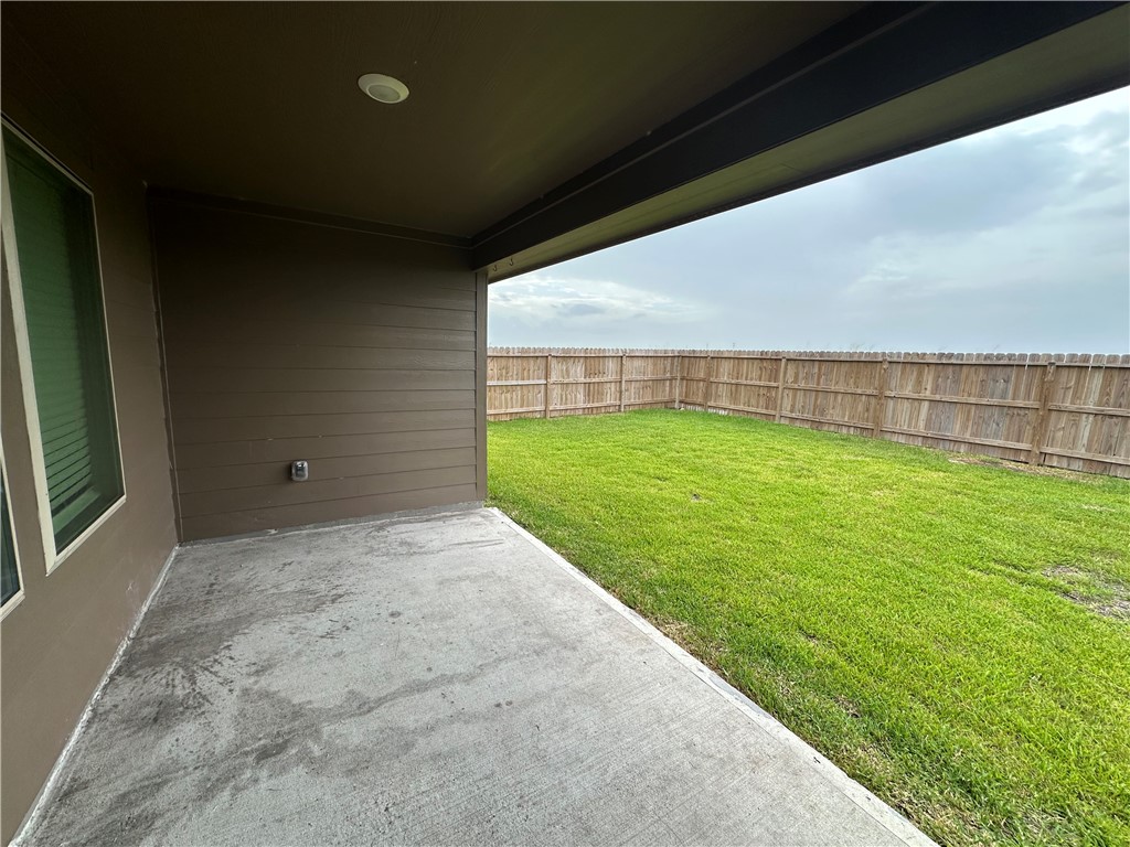 1417 Maverick Road Sinton, TX 78387 - Photo 17 of 20 Gallery Image 17
