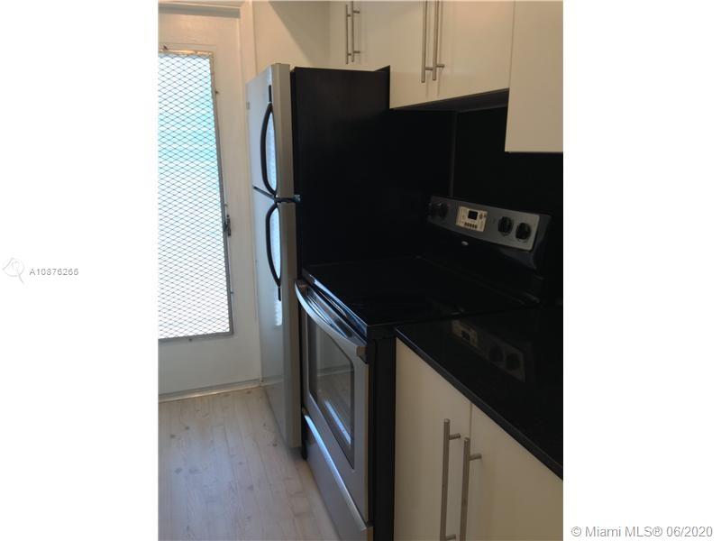 7800 Harding Avenue, Unit 6 Miami Beach, FL 33141 - Photo 4 of 16