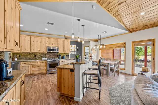 $1,100,000 | 7507 Deville Lane, Flagstaff, AZ 86004