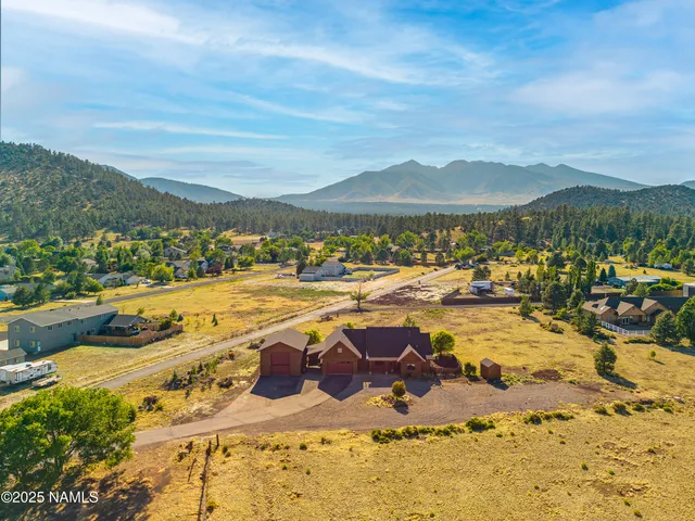 $1,100,000 | 7507 Deville Lane, Flagstaff, AZ 86004