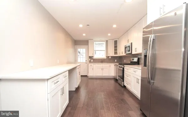 $2,400 | 1271 South 24th Street, Philadelphia, PA 19146