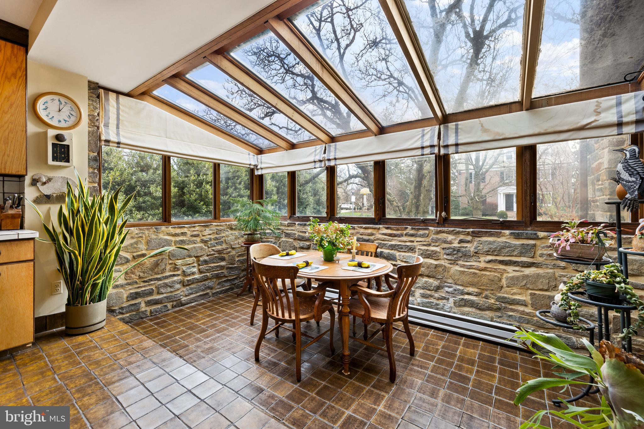 6 East Highfield Road Baltimore, MD 21218 - Photo 26 of 76