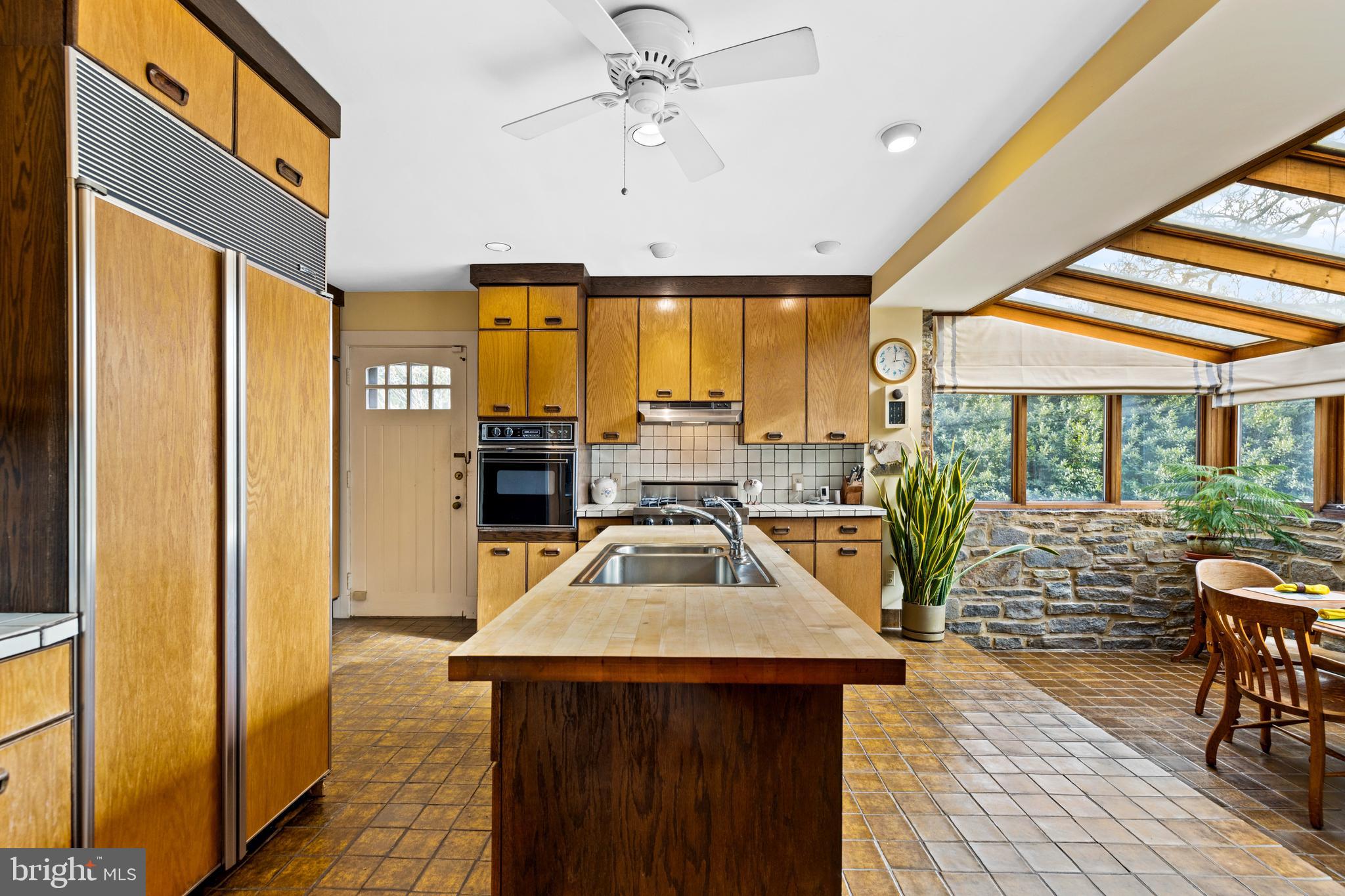 6 East Highfield Road Baltimore, MD 21218 - Photo 30 of 76