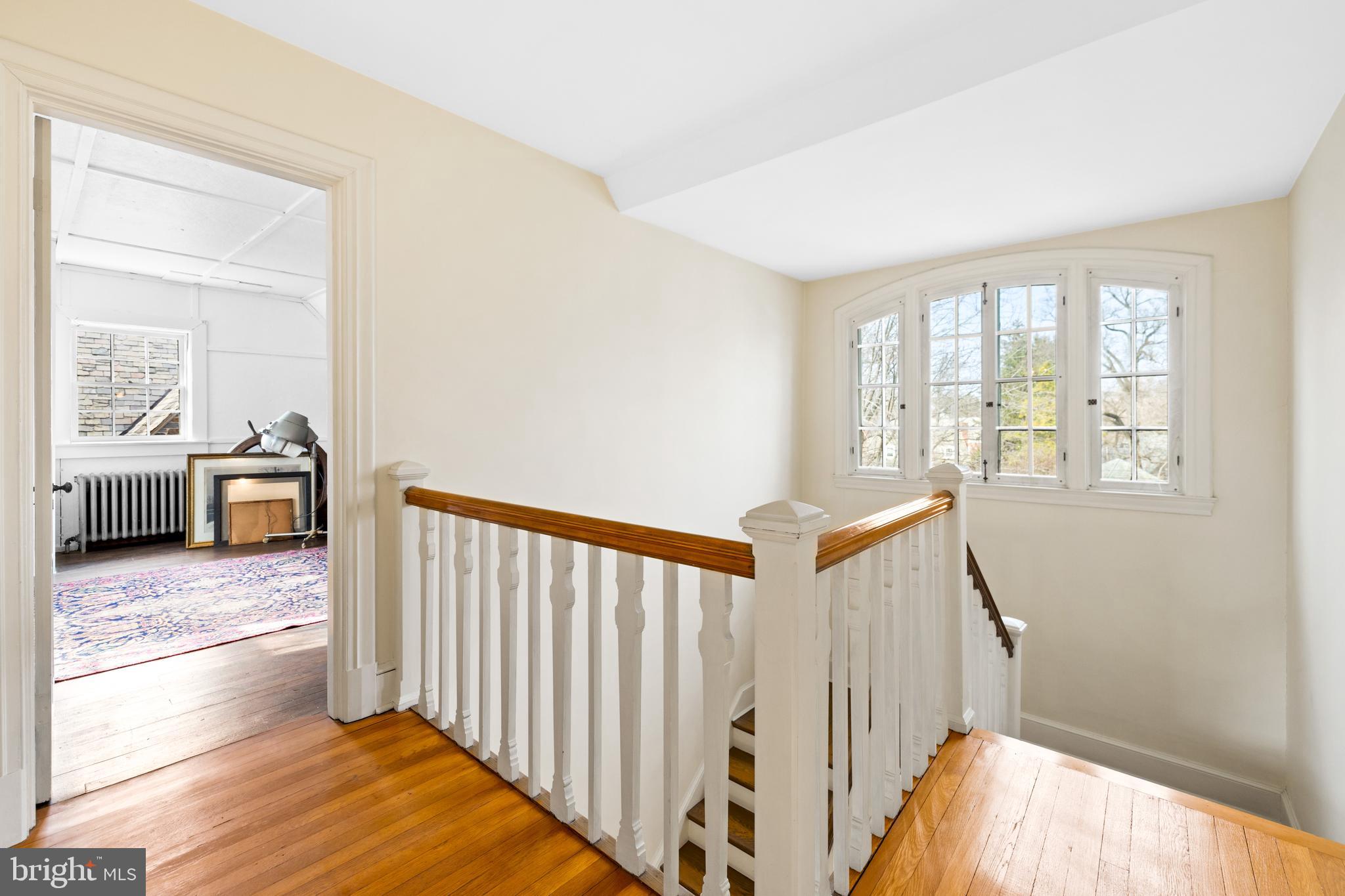 6 East Highfield Road Baltimore, MD 21218 - Photo 46 of 76 3rd Floor Landing