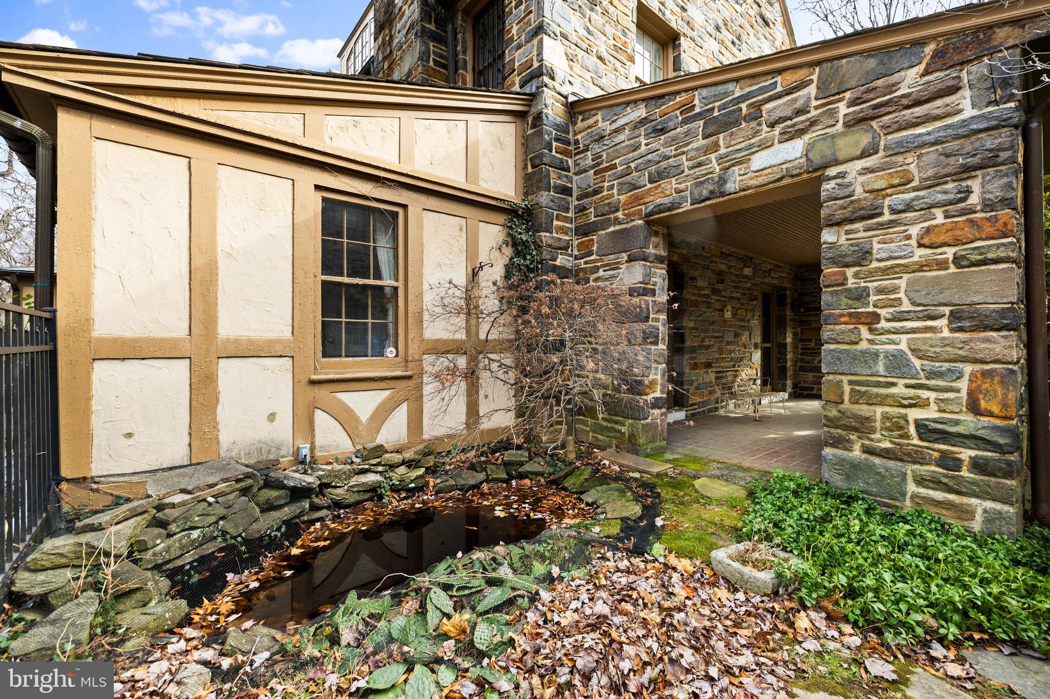 6 East Highfield Road Baltimore, MD 21218 - Photo 65 of 76 Pond