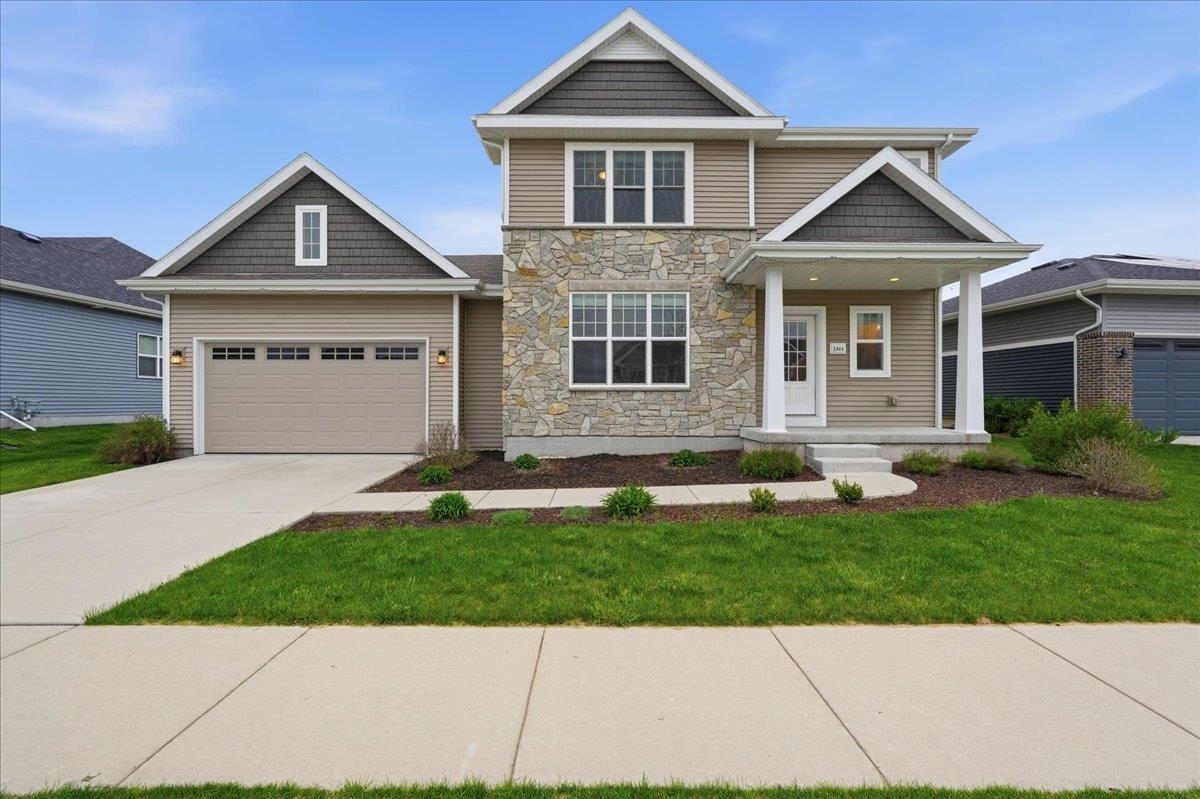 2344 Butterfly Circle Sun Prairie, WI 53590 - Photo 2 of 50