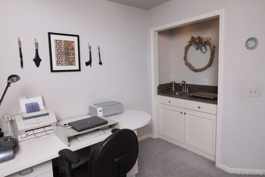 3339 Henley Court Rochester Hills, MI 48309 - Photo 14 of 31