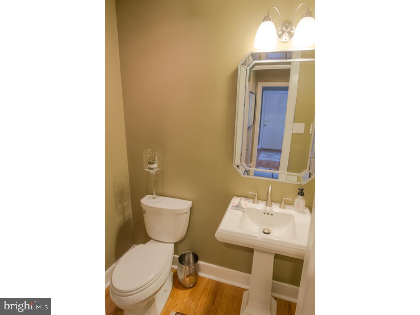 405 Brighton Road Devon, PA 19333 - Photo 14 of 21 Bathroom