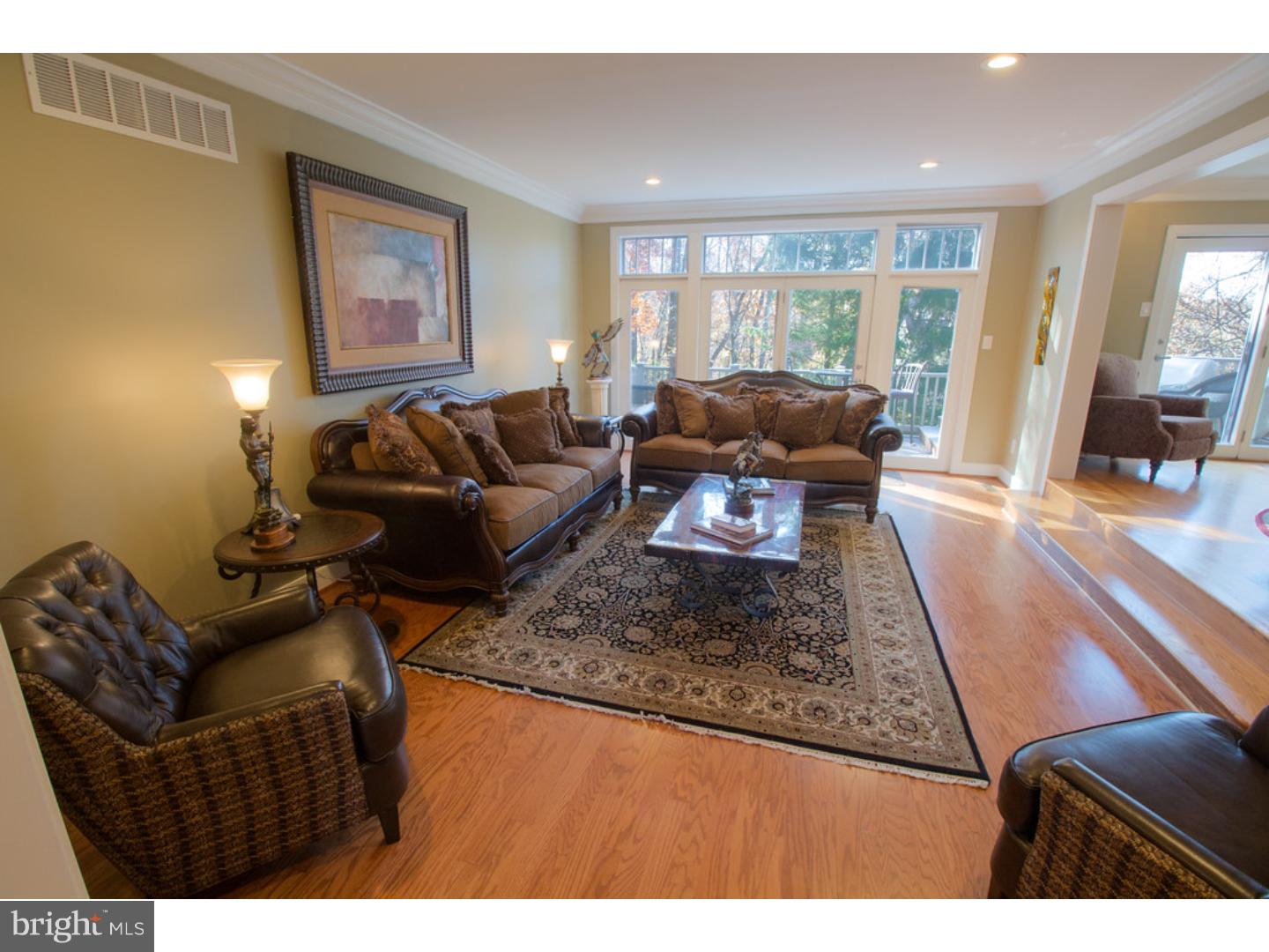 405 Brighton Road Devon, PA 19333 - Photo 7 of 21 Living Room