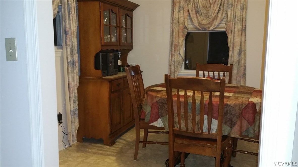 5390 Old Nottoway Road Crewe, VA 23930 - Photo 8 of 24