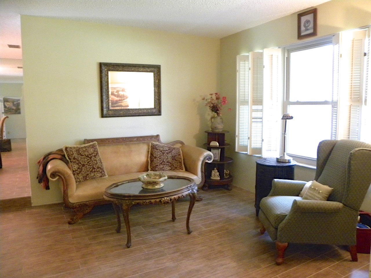 3098 Northwest 25th Way Boca Raton, FL 33434 - Photo 11 of 45 Living Room