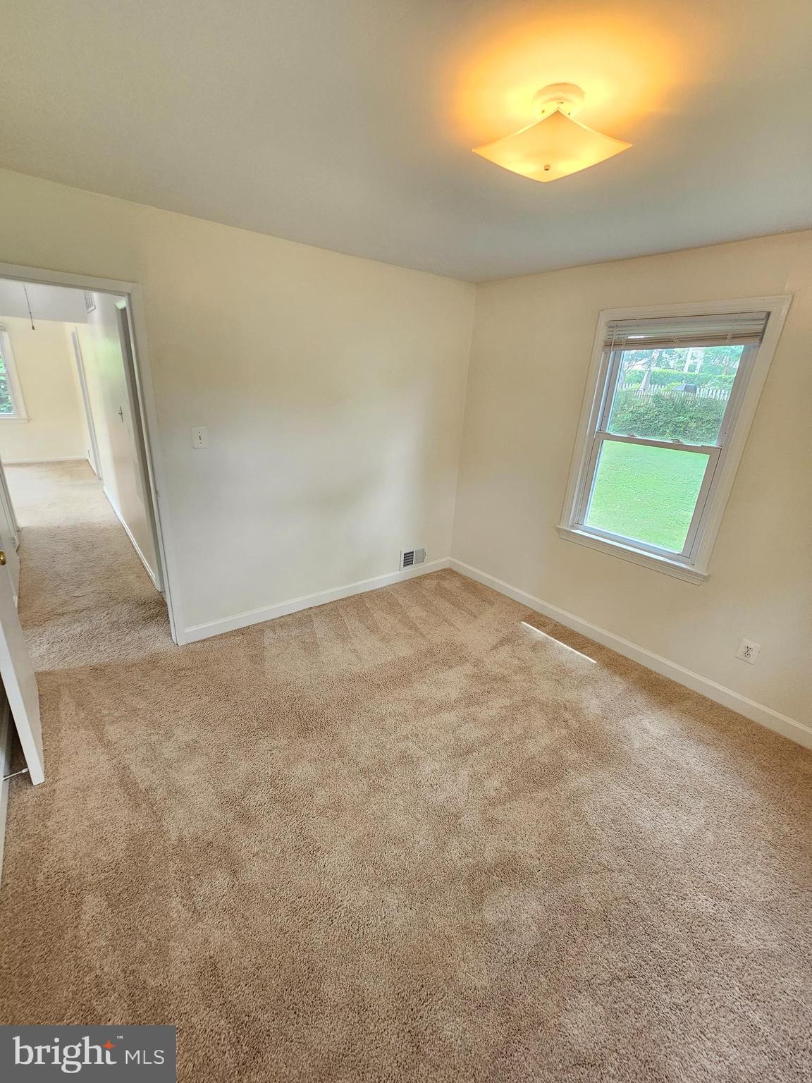 603 Pinewood Road Rockville, MD 20850 - Photo 20 of 32 Primary Bedroom