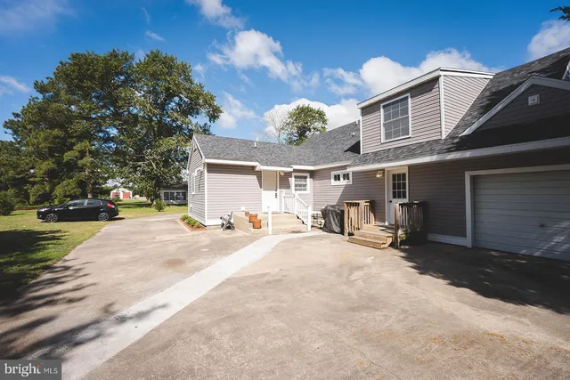 $339,000 | 25711 Delmar Road, Mardela Springs, MD 21837